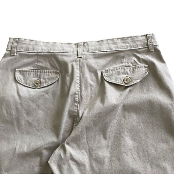 Women's Lee Comfort Stretch Waistband Khaki Bermuda Shorts Size 14P - Picture 4 of 9